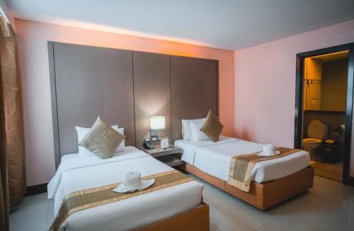 Santa Cruz Hotel | Manila Grand Opera Hotel