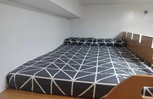 Bantud Hacienda Apartment | ManTa Vibe at Mesavirre Garden Residences