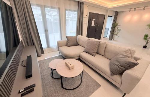 Subang Jaya Villa | Marble Manor - Elegant Landed house