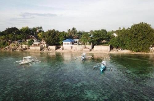 Basdiot Apartment | Mariana Beach House Formerly Mariana Guesthouse