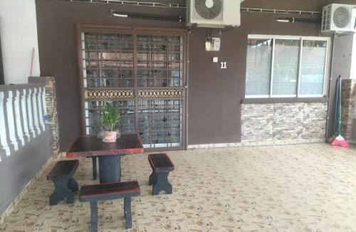 Kuantan House | Marila Homestay Indera Sempurna Kuantan Pahang