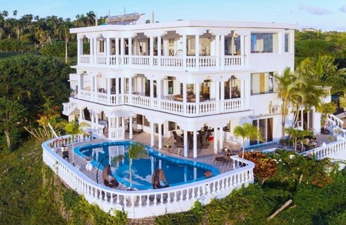 Cabrera Hotel | Marilyn Monroe Romantic Suite #14 With 2 balconies amazing ocean views!