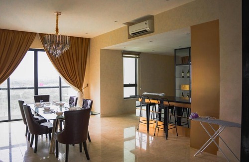 Masai Apartment | Marina View 3BR Permas w Bathtub & Seaview Balcony Permas by Our Stay