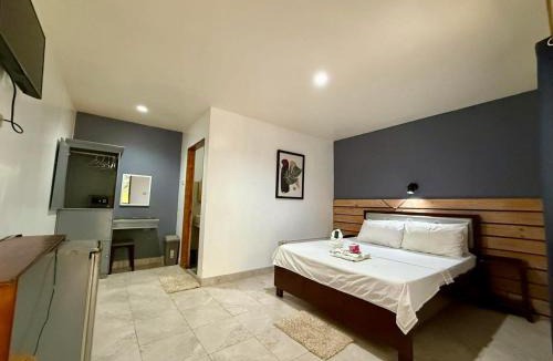 Puerto Galera Hotel | Marion Roos Hotel