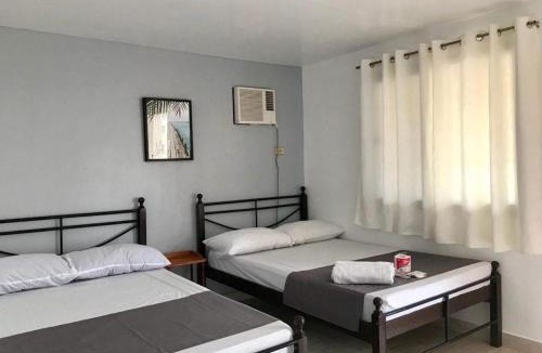 Puerto Galera Hotel | Marion Roos Hotel