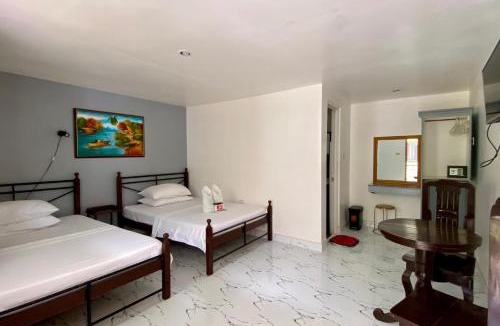 Puerto Galera Hotel | Marion Roos Hotel