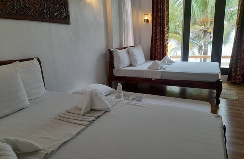 Manoc-Manoc Hotel | Marnin's Place Boracay