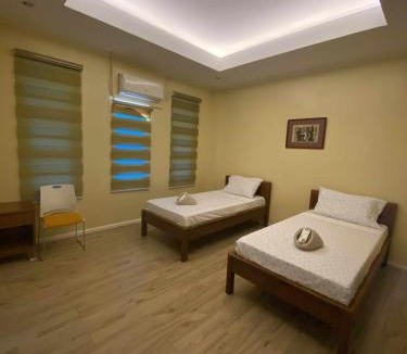 Bugasong Hotel | Marrietas Hotel and Restaurant