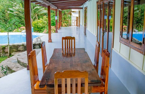 Yumbing Villa | Marvelous 2-bedroom Villa with AC in charming Agoho, Mambajao