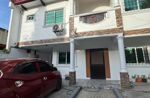 Las Pinas House | Marvelous 4-bedroom house with AC in Las Piñas