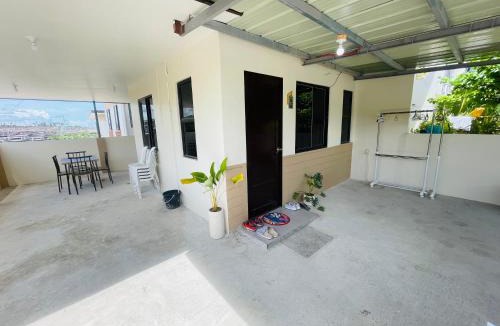 San Fernando House | Marys Air B&B in Casa Mira South