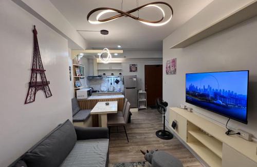 Bantud Hacienda Apartment | Mavita's City HideAway ONE BEDROOM CONDO