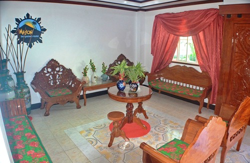 Legazpi Hostel | Mayon Backpackers Hostel