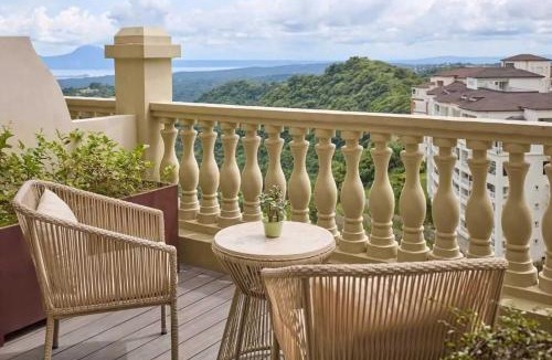 Laurel Apartment | MCollection - Scenic Tagaytay Getaway with Taal Views