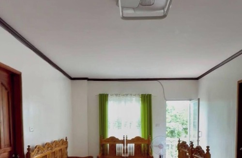 Paracelis House | Meadow View House 4 spacious rooms, 3 en suite bathrooms and 1 communal bathroom