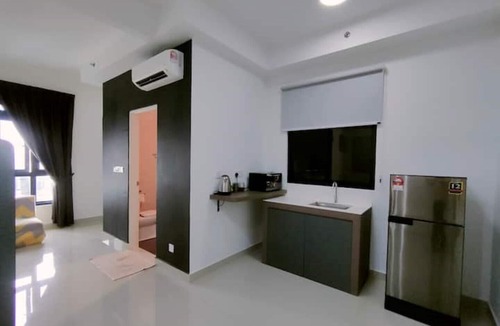Medini Apartment | Medini Executive Suites near Legoland Sunway Wi-Fi