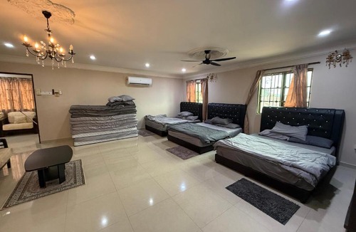 Hulu Kinta House | Megrram Homestay Ipoh-entire bungalow for 32 pax