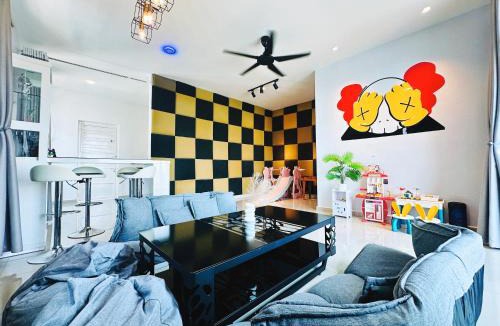 Malacca City Villa | Melaka 9km jonker street,12pax sea view 3storey house