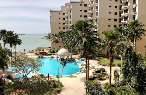 Tanjung Kling House | MelaKA FamilY Beach Front