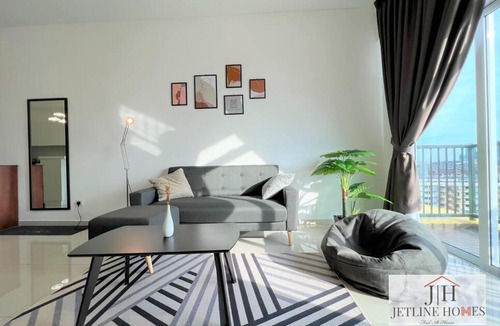 Malacca City Apartment | Melaka {Nova8 Suite} City-View/4Pax/WIFI/tv-box