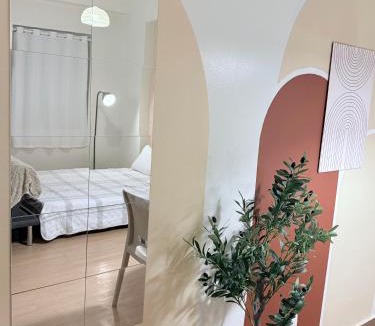 Trece Martires Apartment | Meraki Stays - ETANA - SMDC Hope Residences