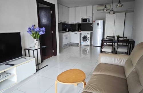 Kuala Lumpur City Centre Apartment | Mercu summer suites klcc by Amna