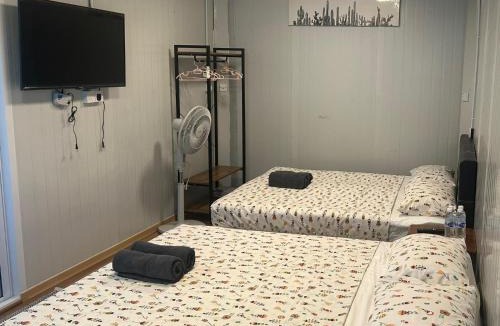 Kampung Lintang House | Merdeka Guest House