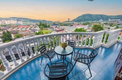 Ampang Jaya Villa | Merpati Heritage Villa for 25pax, Ampang, KLCC