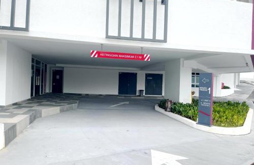 Nilai House | MesaHill Premier Homestay, Nilai by S&T Homez