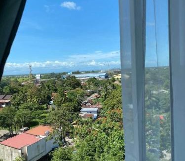 Bantud Hacienda Apartment | Mesavirre Garden Residences Condo Bacolod