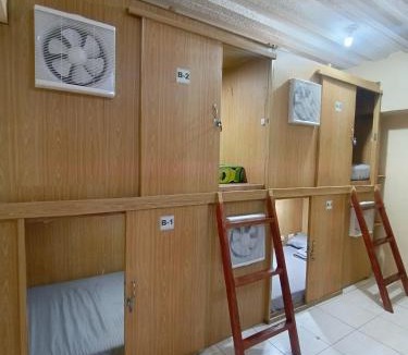 Pasay Hotel | Metro Capsule - Pasay