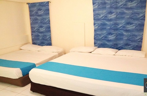 Morong Hotel | Miami Heat Beach Resort