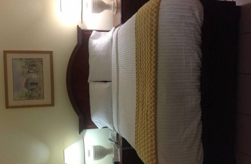 Altos de Arroyo Hondo Hotel | Micro Hotel Condo Suites