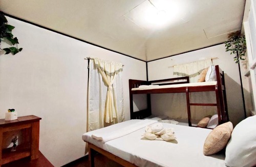 Batad House | Midpoint Homestay and Restaurant- Cambulo Village