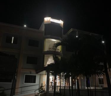Bakilid Apartment | Midpoint