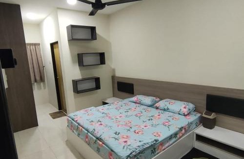 Durian Sebatang House | Mimms Homestay Teluk Intan