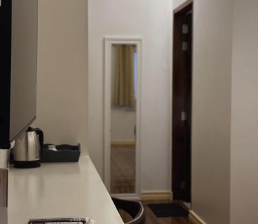 Taytay Bed & Breakfast | Minnie's Guest House