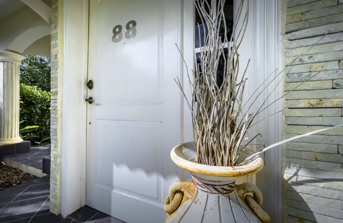 Urbanizacion Tavarez Villa | Minutes from the city centre in an upscale gated community