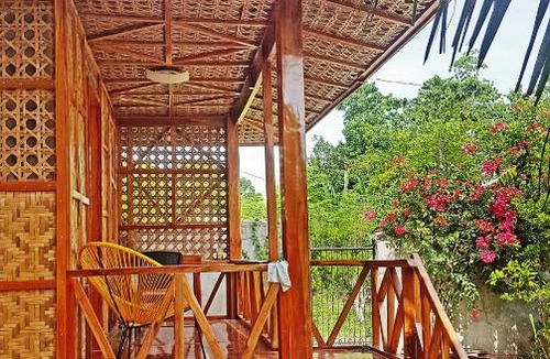 Mayacabac Bed & Breakfast | MJ Room Rental Mahogany