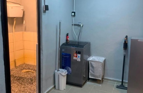 Taman Jali House | MN AKIF HOMESTAY TAMAN KeMAJUAN