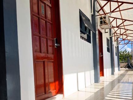 Basdiot Hotel | Moalboal Seaside Resort
