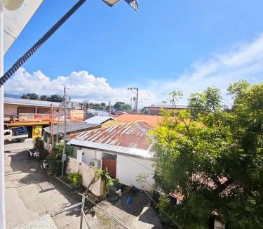 Basdiot Hotel | Moalboal Seaside Resort
