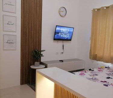 Minglanilla Apartment | Modena Town Square-Walkup Condominium