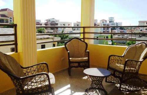 Corales del Sur Apartment | Modern 1-Bedroom Apartment with Private Balcony Fast Wi-Fi Free Parking