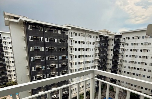 Manggahan Condo | Modern 2BR Condo in Charm Residences