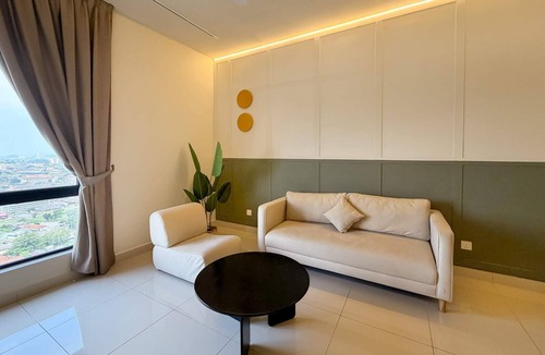 Malacca City Apartment | Modern 2BR Stay, Near Jonker St Melaka