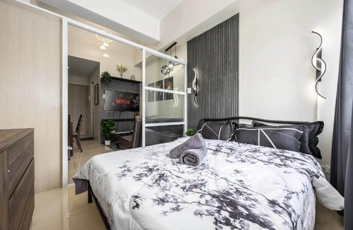 Lahug Apartment | Modern and Stylish Near at Cebu IT Park with City View