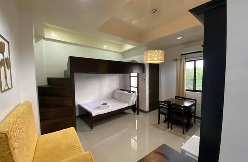 Palompon Apartment | Modern Apartment with Balcony