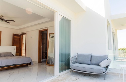 Cabarete Villa | Modern Beachfront Villa with 5 bedrooms - Kite Beach Cabarete