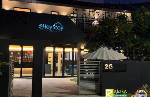 Taman Kota Laksamana House | Modern Cave Guest House Walking Distance 5Mins To Jonker